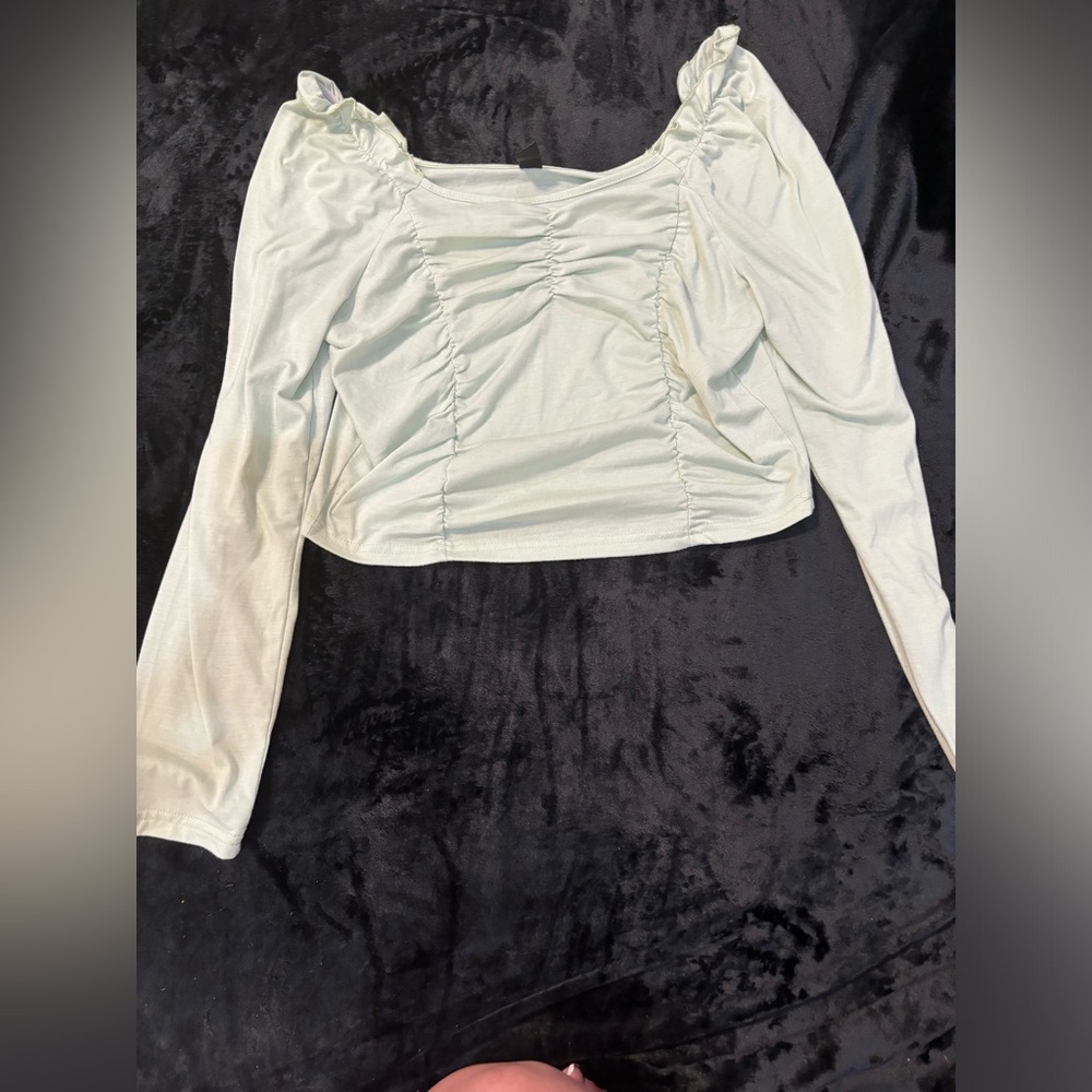 Shein cropped top light green